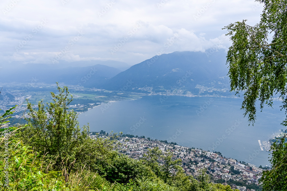 Cardada, Locarno, Aussicht, Lago Maggiore, See, Tenero, Magadino, Ebene, Wanderweg, Ticino, Fluss, Berge, Monte Ceneri, Monte Tamaro, Blumen, Felder, Wald, Sommer, Minusio, Muralto, Tessin, Schweiz