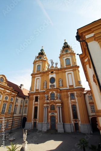 Stift Melk an der Donau und Panorama Stadt Melk.