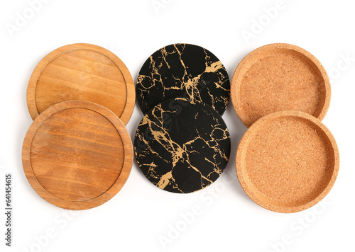 Set of table coasters and p...