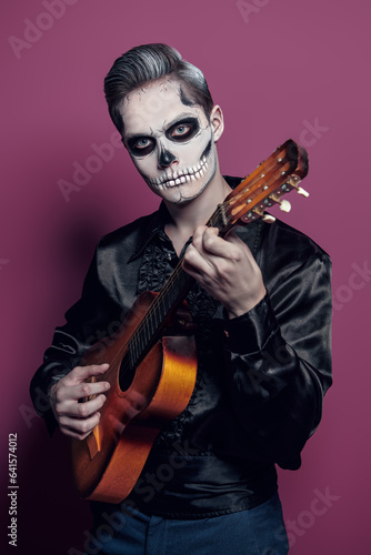 attractive skeleton guy