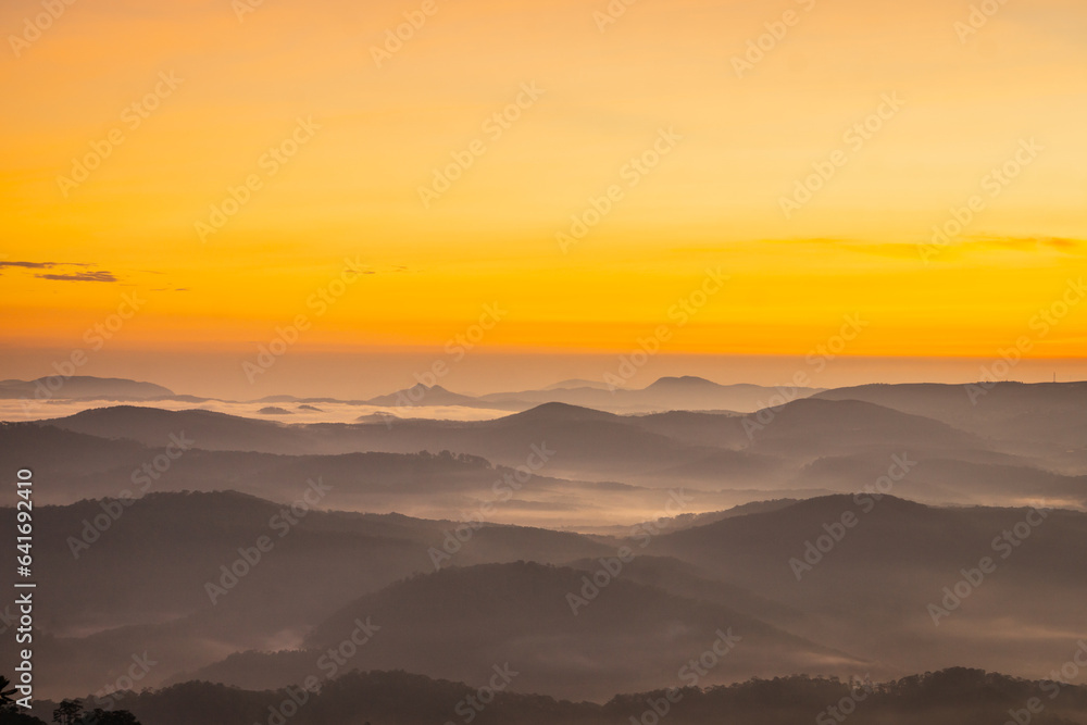 Obraz premium sunrise over the mountains