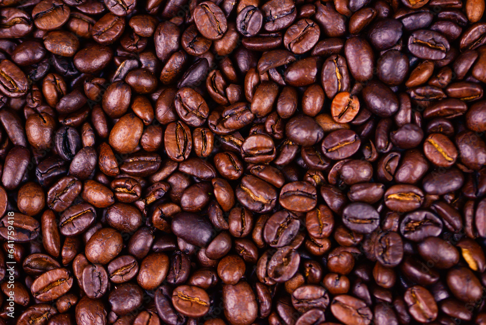 Obraz premium Coffee bean heart shape. Background 