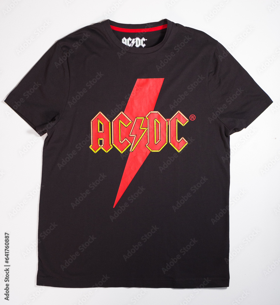 kent, uk 01.01.2023 Ac Dc ACDC official Logo Official rockBand Tee T ...
