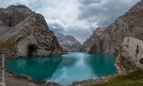Lago Kel Suu, Kirguistán