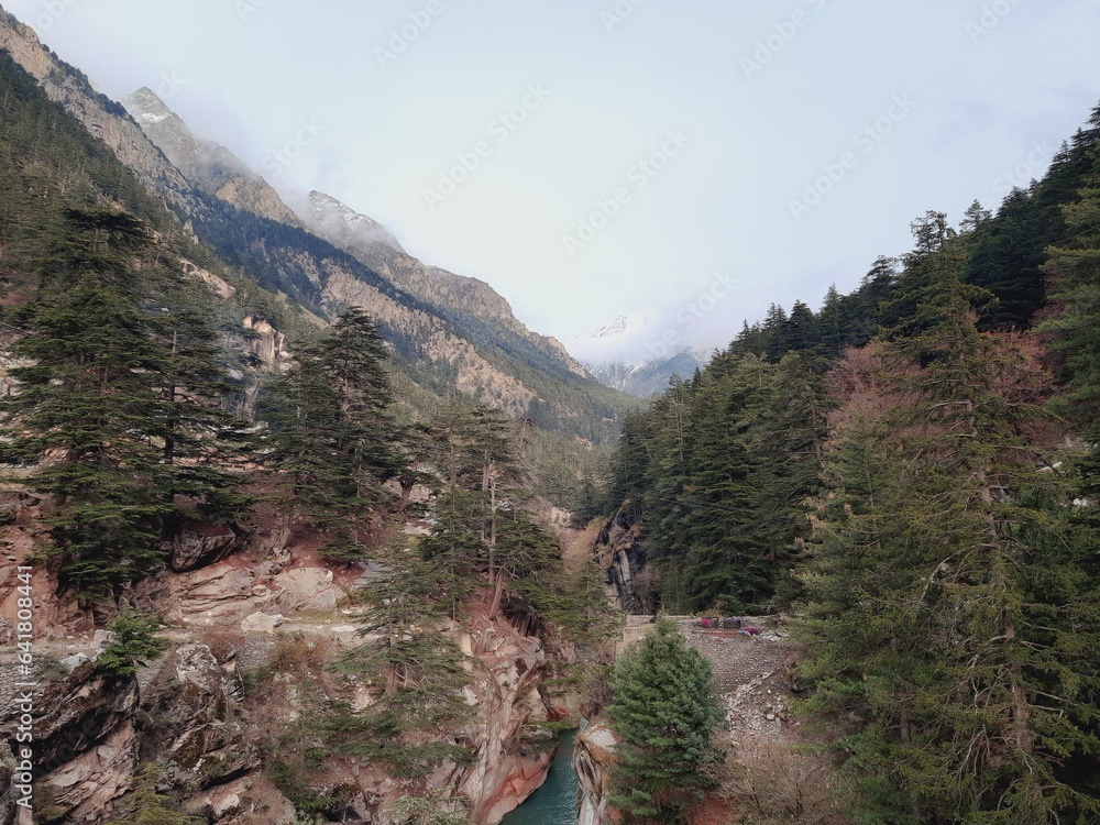 Naklejka premium view of the mountains