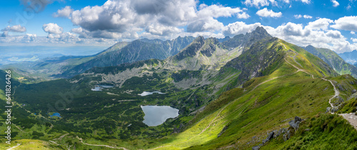 Obraz na płótnie panoramic view on Tatra mountain in Poland w salonie