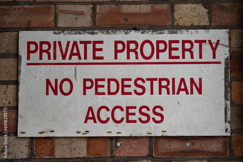 no access private property sign