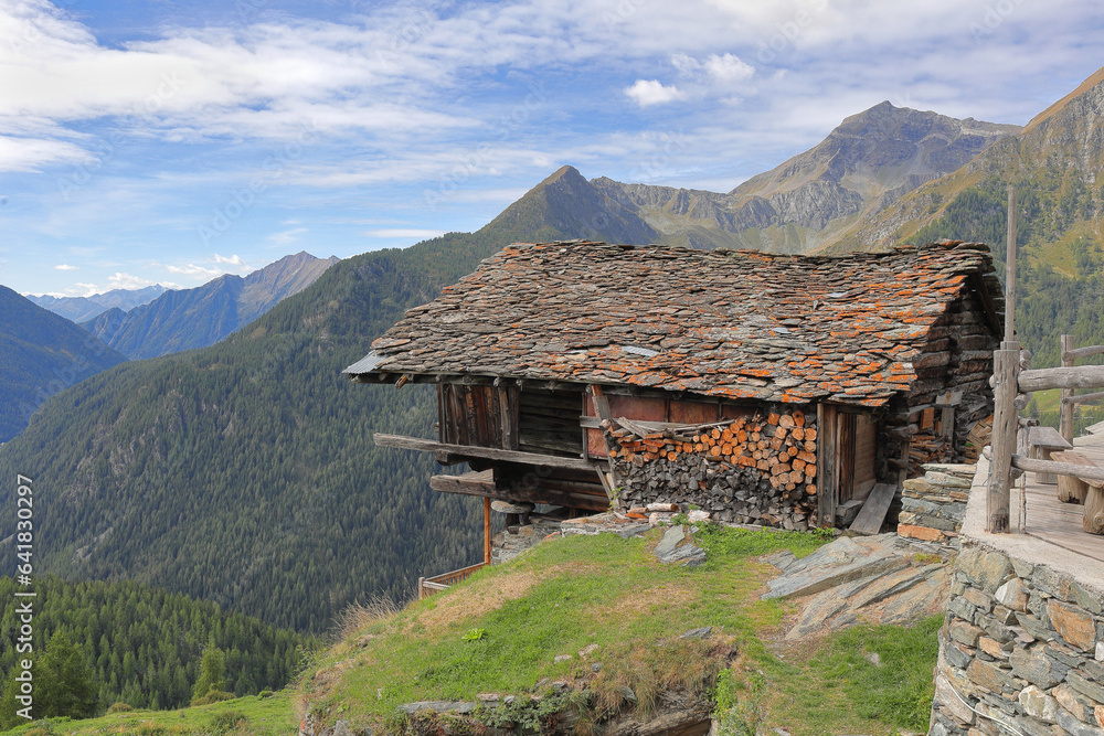 BAITA DI MONTAGNA, MOUNTAIN CHALET 