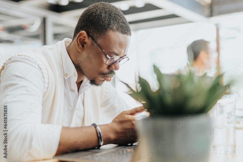 A diverse group of professionals working together, analyzing data and strategizing for successful marketing campaigns. A diverse group of professionals working together, analyzing data and strategizing for successful marketing campaigns.