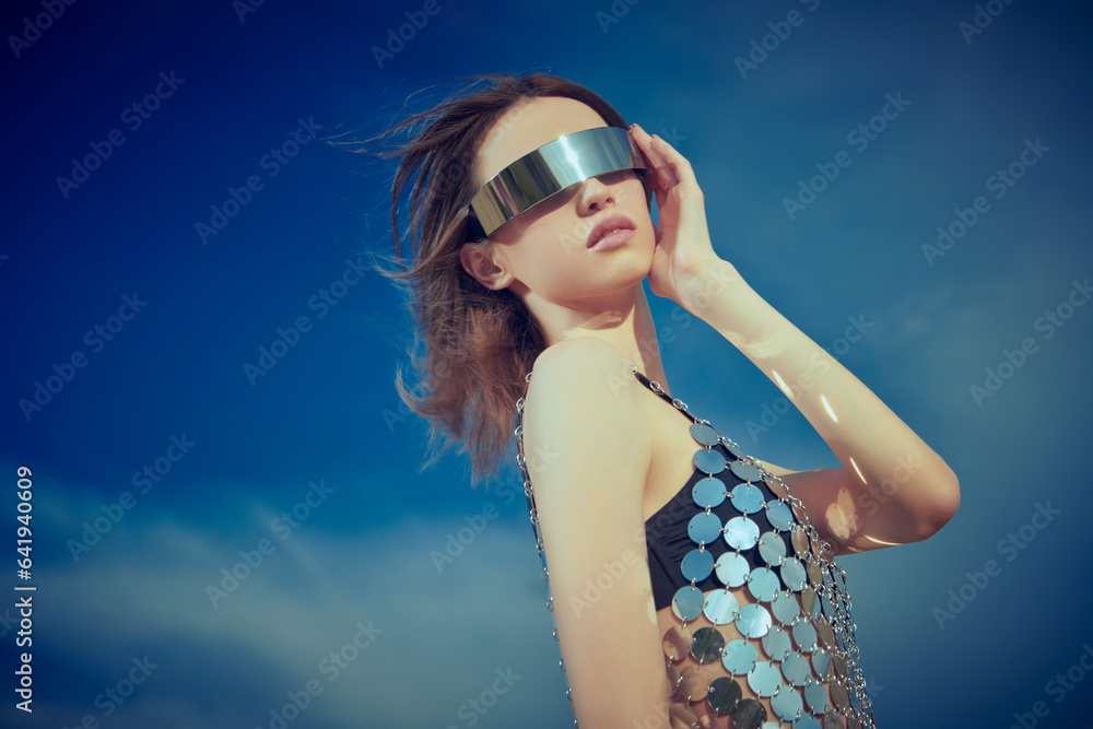 hi tech fashion hi tech fashion