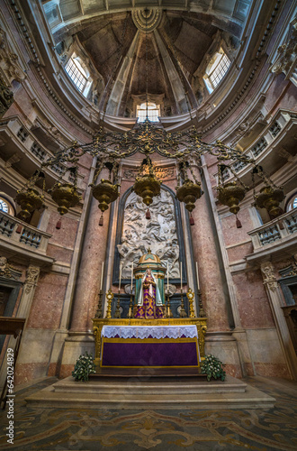 Chapelle de l'église du monastère de Mafra, Portugal photo