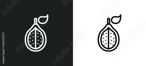 guava icon isolated in white and black colors. guava outline vector icon from fruits and vegetables collection for web  mobile apps and ui.