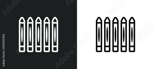 crayons icon isolated in white and black colors. crayons outline vector icon from kid and baby collection for web, mobile apps and ui.