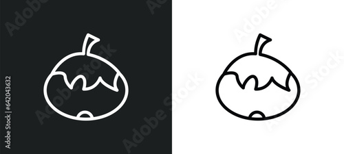 fresh tomato icon isolated in white and black colors. fresh tomato outline vector icon from bistro and restaurant collection for web, mobile apps and ui.