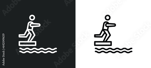 adrenalin rush icon isolated in white and black colors. adrenalin rush outline vector icon from sauna collection for web, mobile apps and ui.