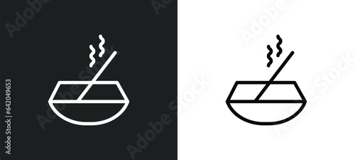 aroma stimulation icon isolated in white and black colors. aroma stimulation outline vector icon from sauna collection for web, mobile apps and ui.