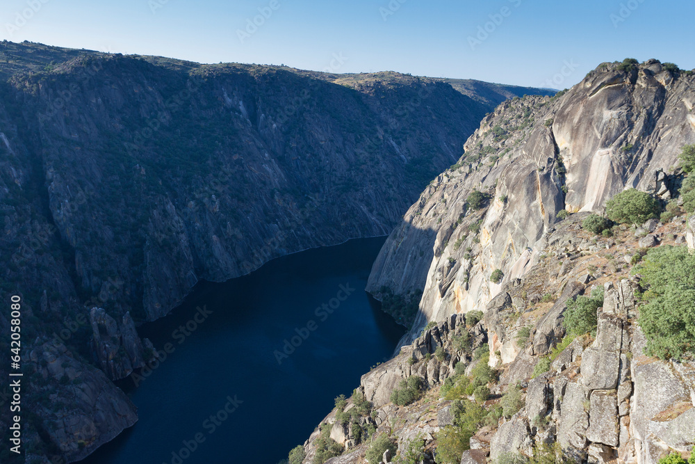 Aldeadavila dam from the Mirador del Fraile, Las Arribes del Duero, Aldeadavila de la Ribera, Salamanca, Spain Aldeadavila dam from the Mirador del Fraile, Las Arribes del Duero, Aldeadavila de la Ribera, Salamanca, Spain