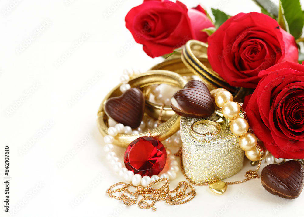 gold jewelry rings, chains, pendants for a gift gold jewelry rings, chains, pendants for a gift