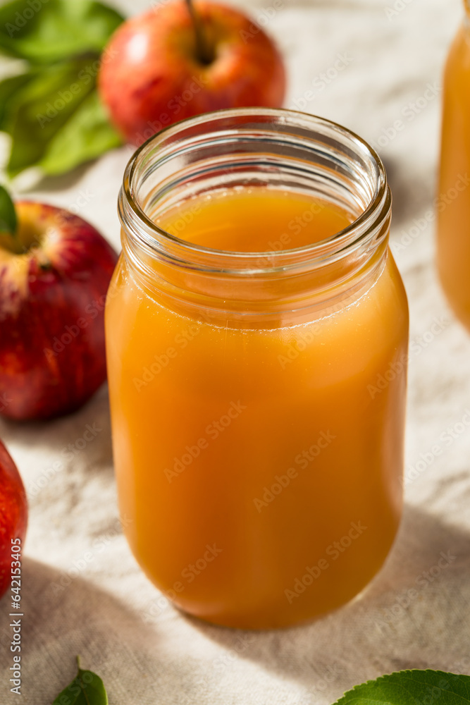 Cold Refreshing Apple Cider Juice Cold Refreshing Apple Cider Juice