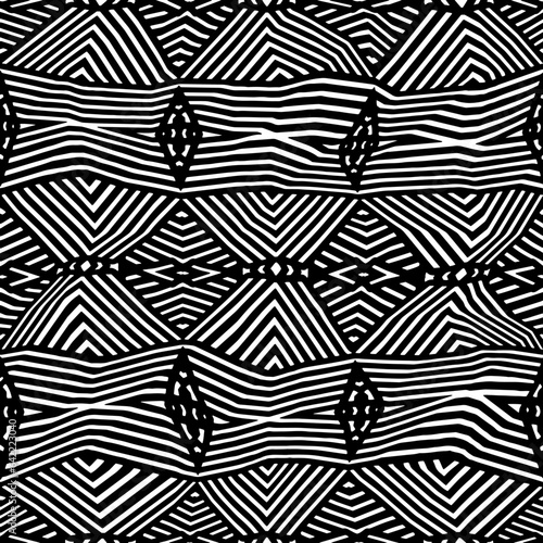 White background with black pattern.Repeat Pattern for fashion, textile design,  on wall paper, wrapping paper, fabrics and home decor. Seamless pattern in grunge style.