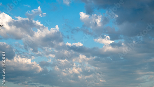 Canvas Print white clouds on blue sky sunny daytime