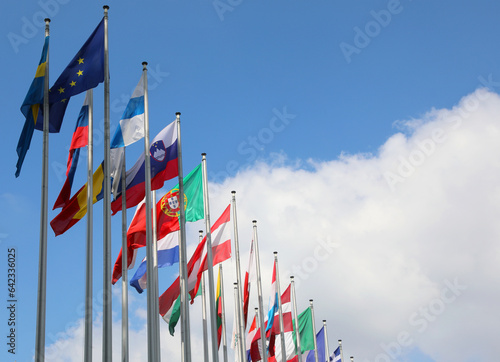 Quadro su tela many international flags of european country near the parliament