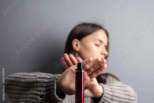 Foto stop ecigarettes, teenager vape smoking,treatment of nicotine addiction