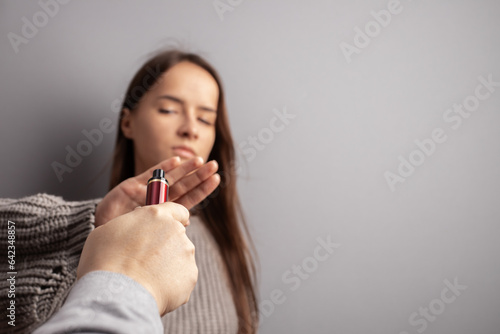Foto abstinence vape smoking, stop ecigarette, teenager shows a sign of rejection of