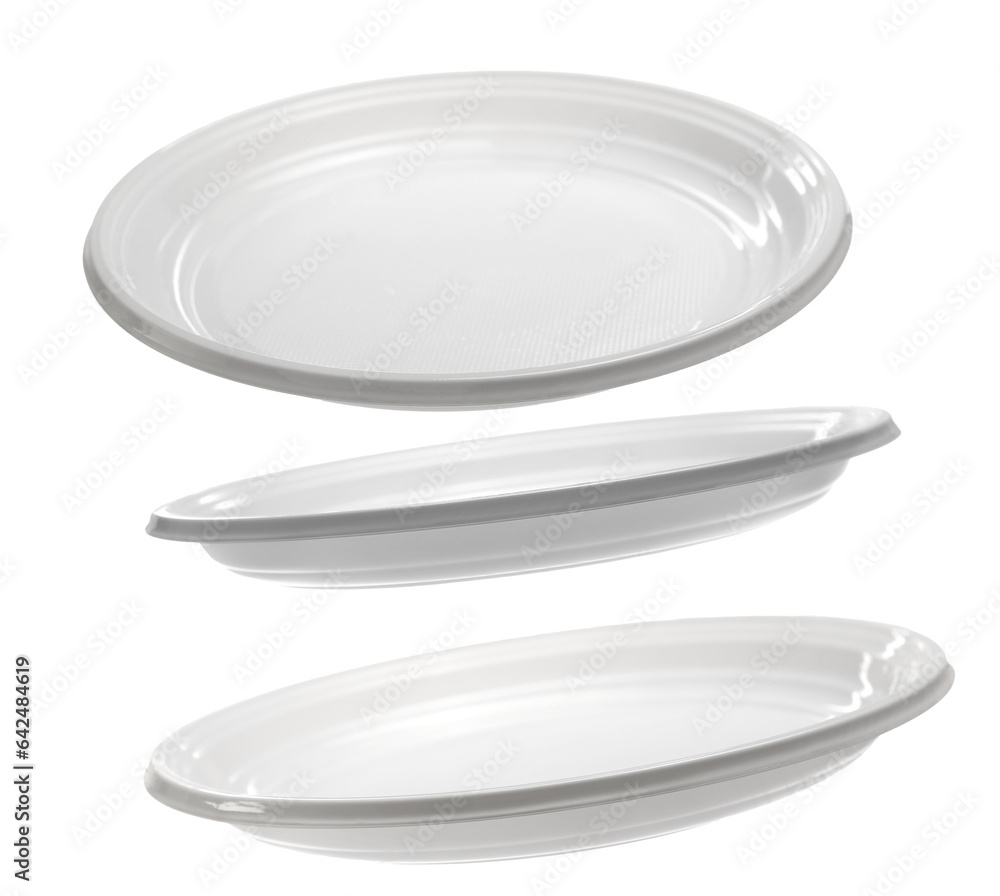 Disposable plastic plate isolated on white, clipping path - obrazy, fototapety, plakaty 
