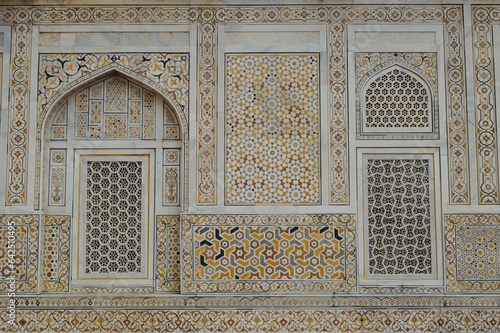 Art work on the walls at Tomb of Itmad Ud Daulah in Agra © Kirann