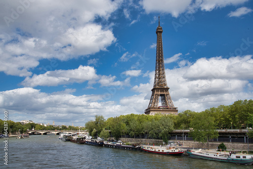 Eiffel tower and Seine river  seen from Bir-Hakeim bridge  Paris  France