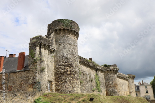 Les remparts de la ville, fortifications, ville de Laval, département de la Mayenne, France