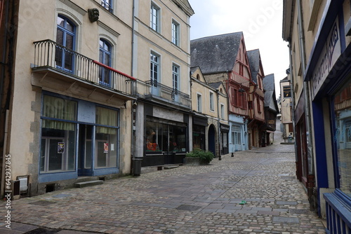 Rue typique, ville de Laval, département de la Mayenne, France photo