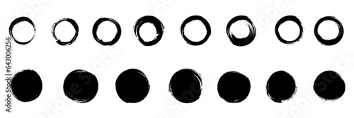 Grunge Circle vector, Grunge round shapes. Grunge banner collection. Vector
