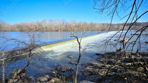 Potomac river at Gran Fall national park during winter sunny day (Virginia - Maryland, USA)