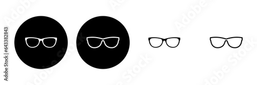Glasses icon set. Glasses vector icon