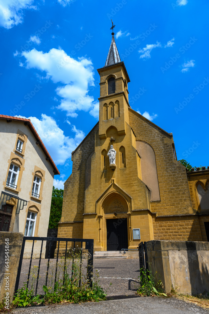 Obraz premium The chapel of the monastery of the Servants of the Heart of Jesus in Scy-Chazelles, France. 2023/06/16.