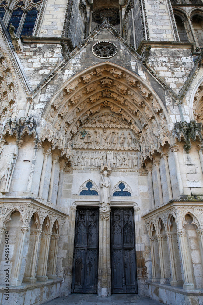 Saint-Etienne cathedral, Bourges, France. Western faÃ§ade. Saint Etienne portal.