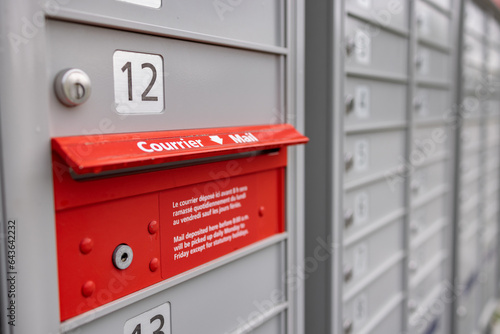 Quadro em tela Casier postal gris et rouge, courrier, mail, mail box, horizontal