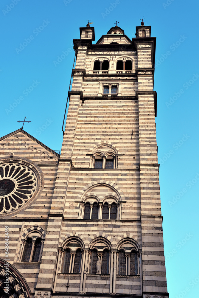 the gothic romanesque san lorenzo cathedral genoa italy