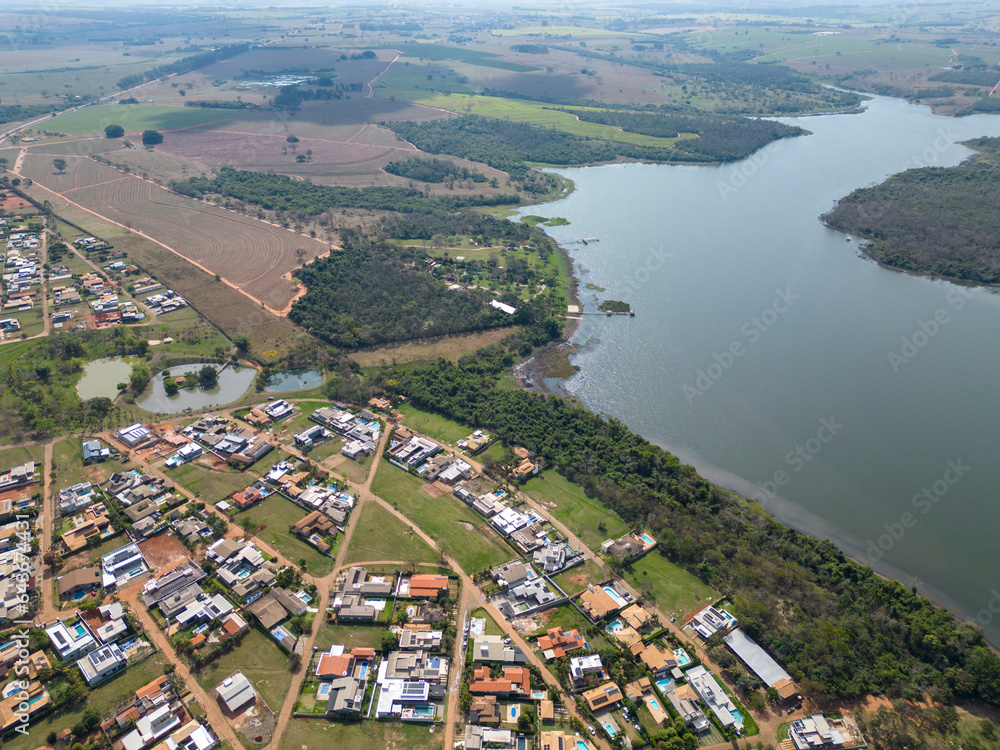 Cubatão River (branch of the Tietê River) in Mendonça, SP