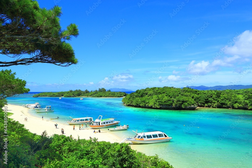 Kabira Bay, Japan,Okinawa Prefecture,Ishigaki, Okinawa Kabira Bay, Japan,Okinawa Prefecture,Ishigaki, Okinawa