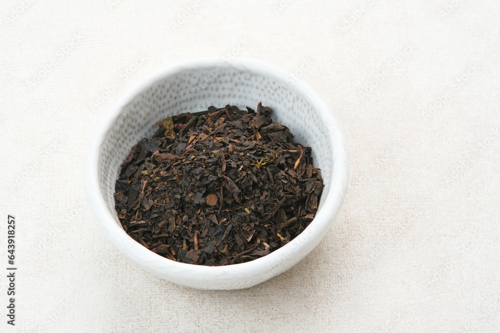 Dried tea leaves, copy space
Dried tea leaves, copy space