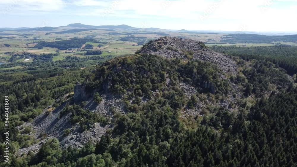 Lizieux, Le Mezenc, Suc D'Apchon, Le Chambon sur Lignon, Mazet Saint Voy, Haute-Loire, Auvergne Rhône Alpes, France, Europe, Massif Central Lizieux, Le Mezenc, Suc D'Apchon, Le Chambon sur Lignon, Mazet Saint Voy, Haute-Loire, Auvergne Rhône Alpes, France, Europe, Massif Central
