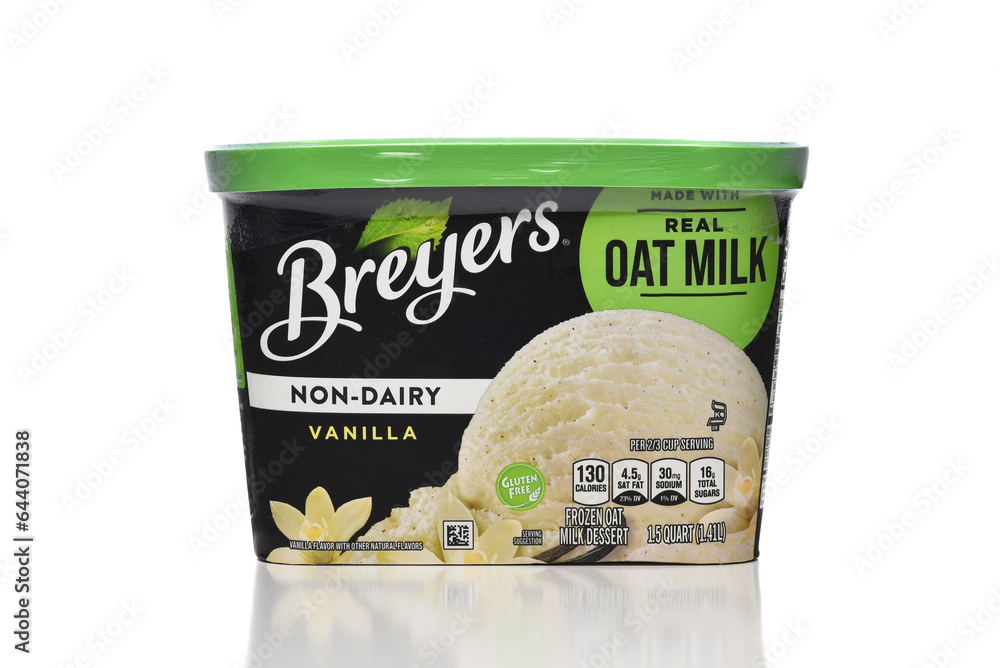IRVINE, CALIFORNIA 4 SEPT 2023 A carton of Breyers NonDairy Vanilla