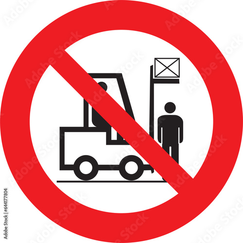 prohibido, no se pare bajo la carga, elementos pesados, riesgo de lesion, atencion , precaucion, prohibited, do not stand under the load, heavy elements, risk of injury, attention, caution