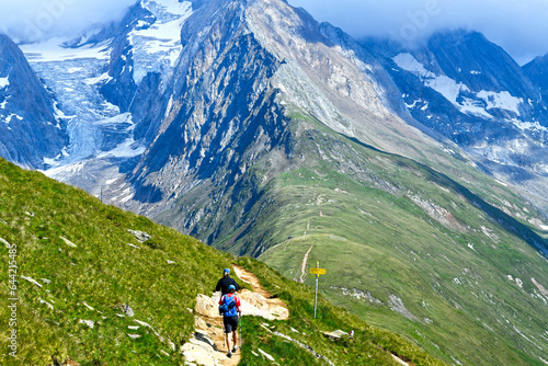 Die Ötztaler Alpen im Gurgler Kamm in Österreich photo