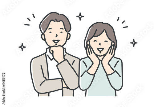 嬉しそうな若い夫婦・カップル／上半身