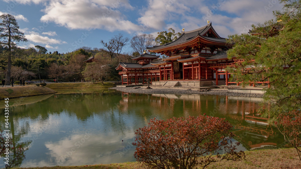京都の平等院鳳凰堂の風景