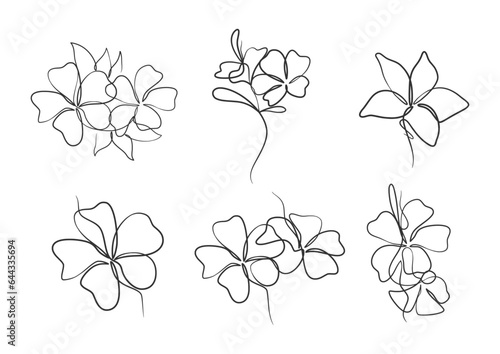 Continuous one line art drawing of beauty champa flower